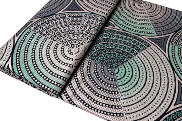 GREEN SILVER CIRCLES Osikani Stoff